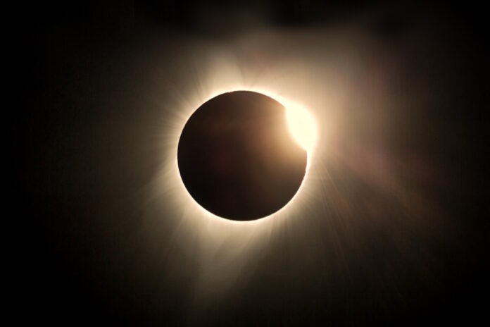 eclissi sole 8 aprile 2024 c